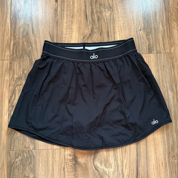 ALO Yoga Dresses & Skirts - ALO Yoga Black Circle Skirt with Elastic Logo Waistband